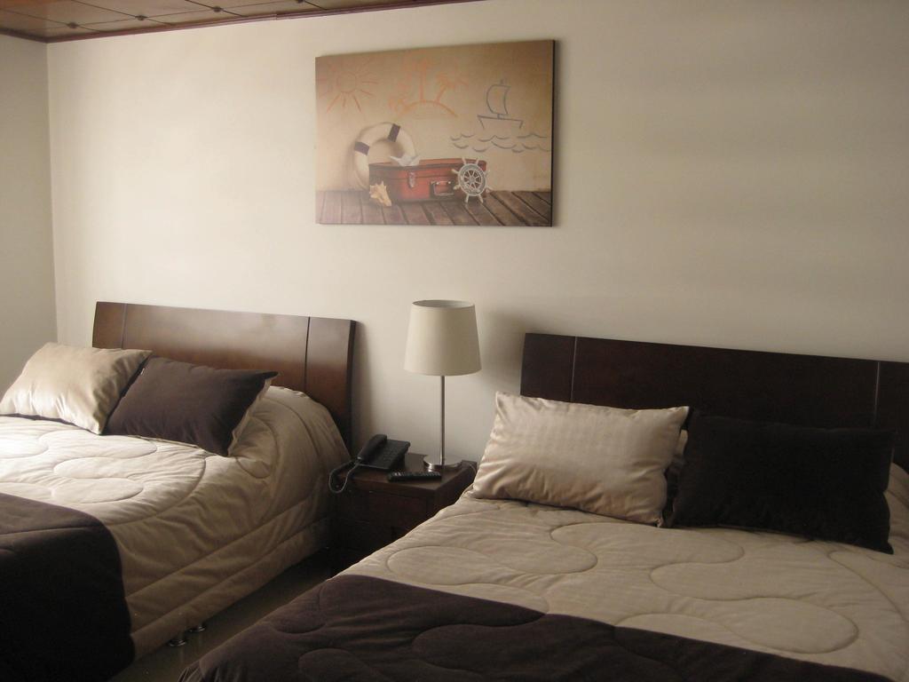 Hotel Casa Santa Marta Bogota Room photo